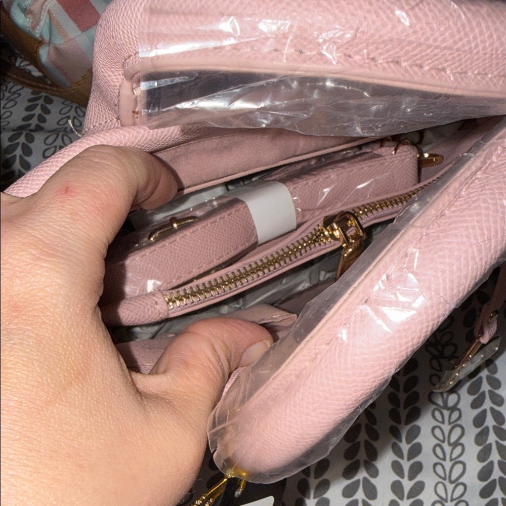 Bebe Blush Pink Satchel - Picture 6 of 7